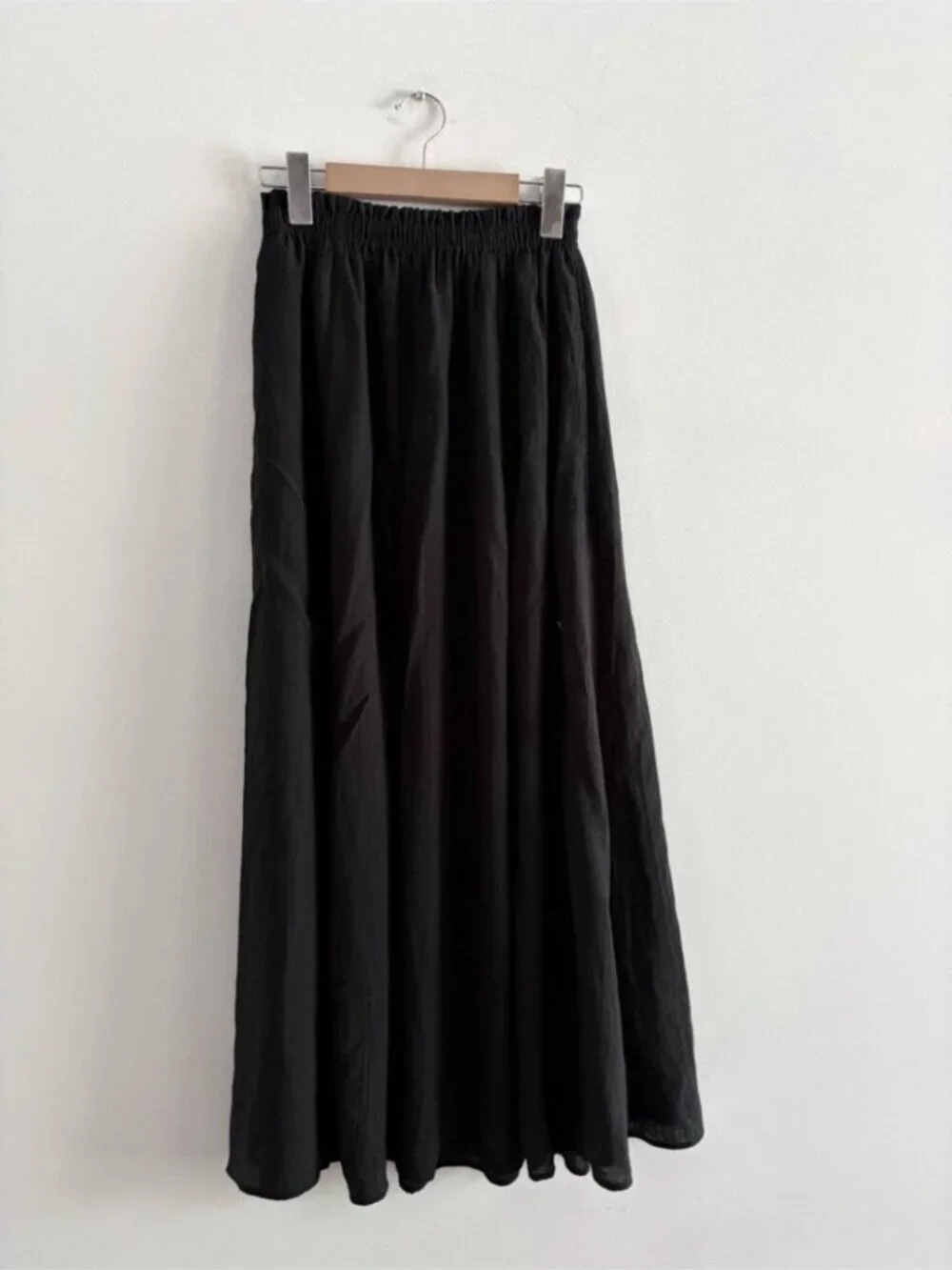 Abercrombie & Fitch Crinkle Maxi Skirt NWT Textured Pull On Black Size Small